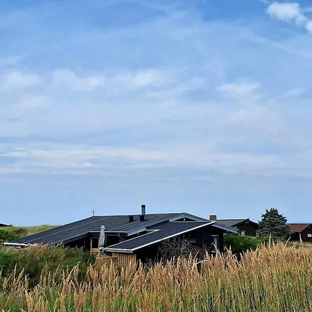 House On Natural Plot Overlooking The Dune 度假居 Bindslev