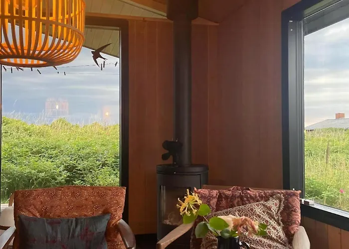 House On Natural Plot Overlooking The Dune 度假居